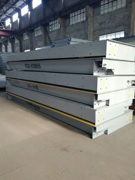 分體式汽車衡（長(zhǎng)寬、噸位可定制）